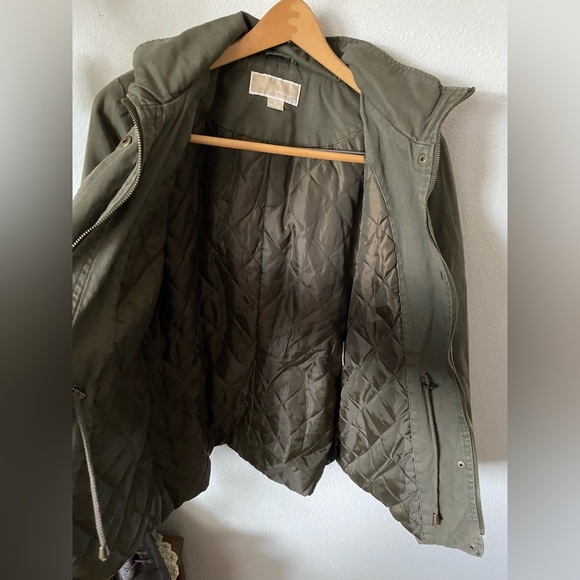 Michael Kors Jacket Womens Medium Green Utility Hooded Quilt Lined - Picture 4 of 7